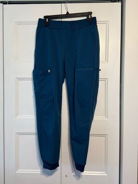 Fabletics Caribbean Blue Scrub Joggers